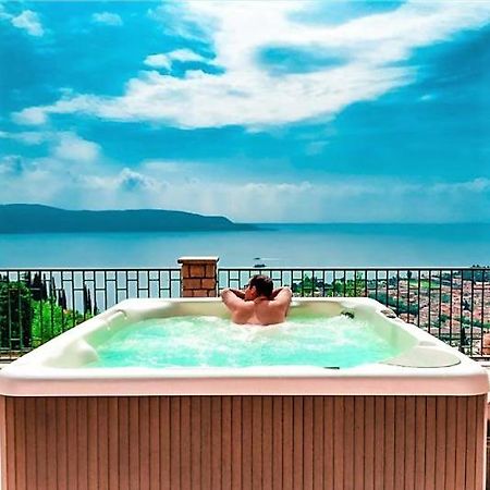 Residence Virgilio Тосколано-Мадерно Экстерьер фото